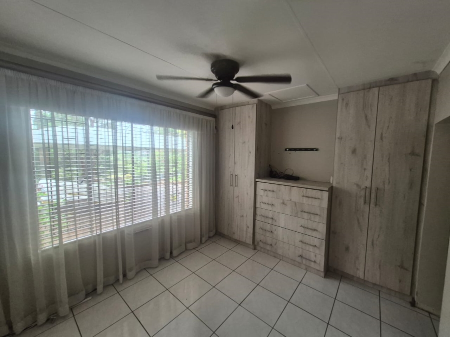 4 Bedroom Property for Sale in Safari Gardens North West